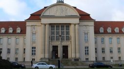 Landeshauptstadt Schwerin reicht Vorschlagsliste für Schöffenwahl beim Amtsgericht ein