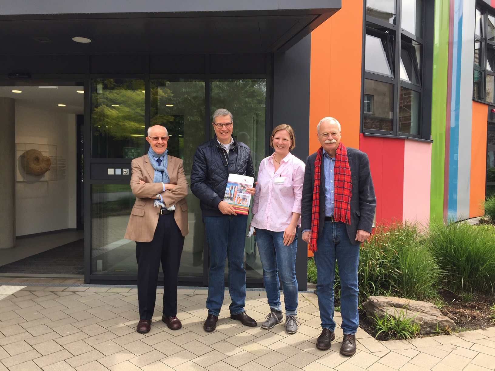 Stadtpräsident besucht Junior Uni in Partnerstadt Wuppertal