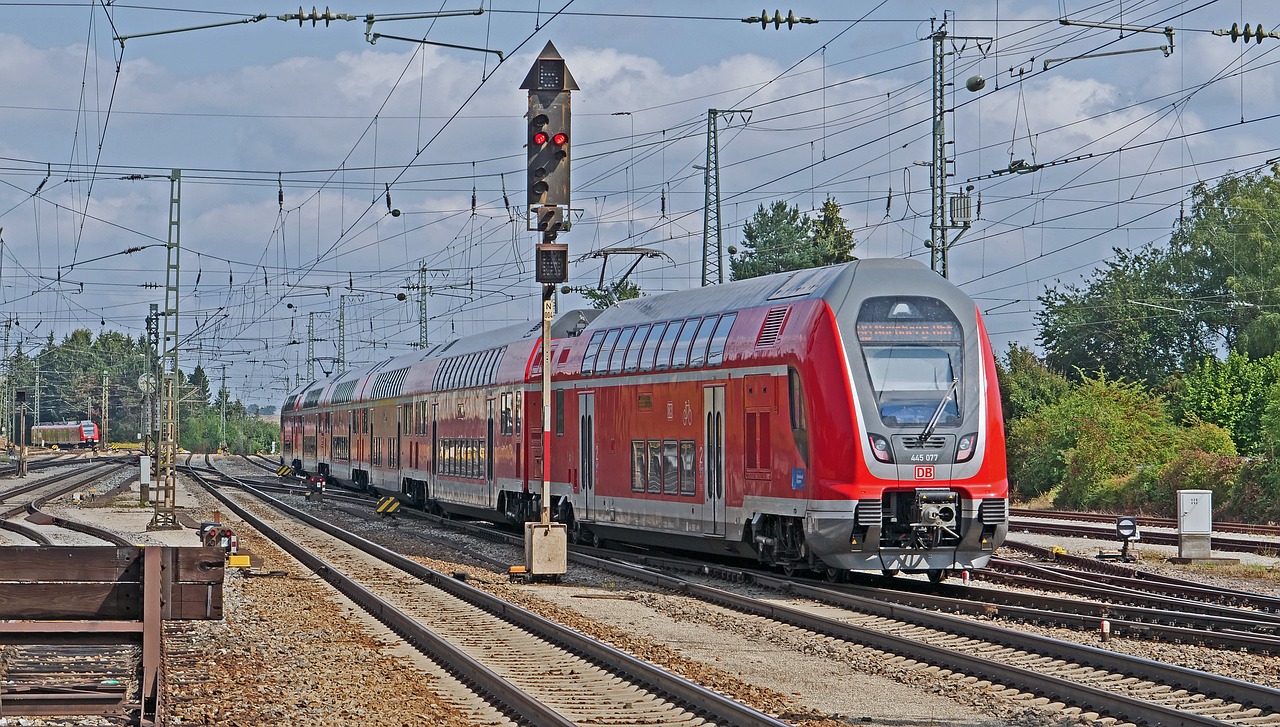 Bahnstrecke bei Schwerin gesperrt: Ab dem 30. April Pendler müssen längere Fahrzeiten einplanen 