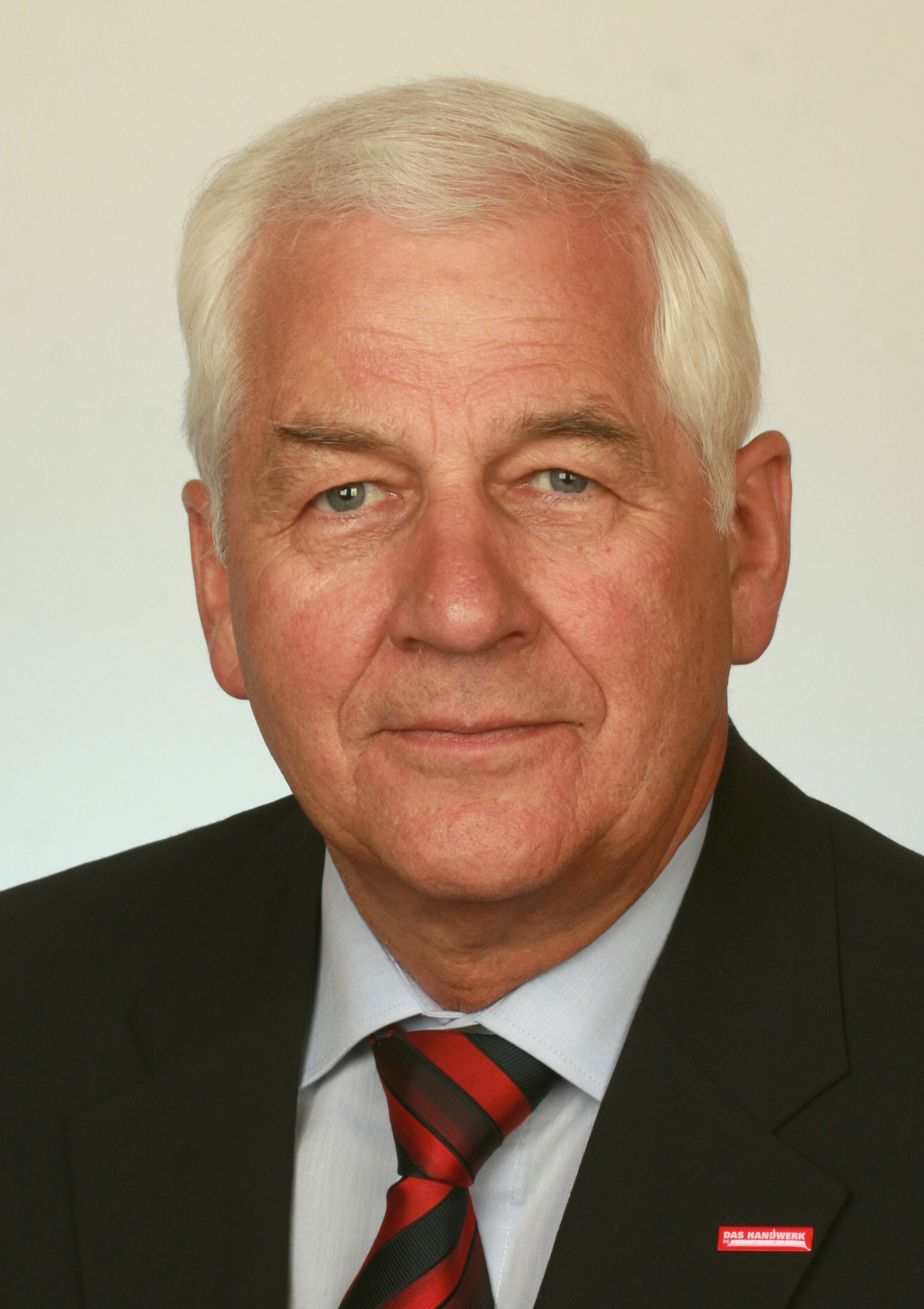 Schwerin: Präsident gibt Amt vorzeitig ab