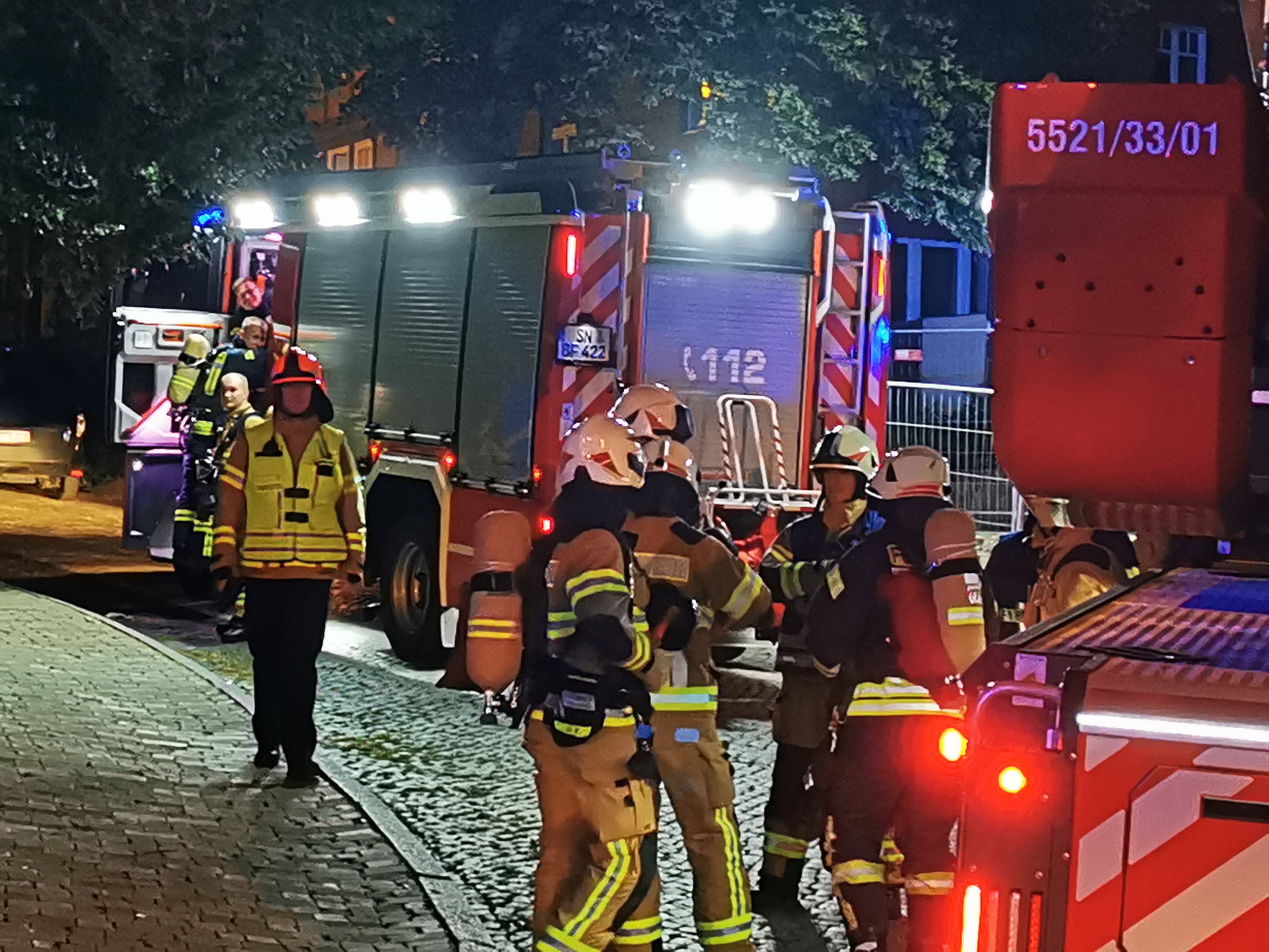Schwerin: Großeinsatz der Feuerwehr am Dom