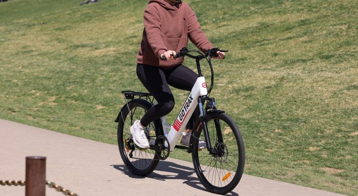 E-Bike: Das sollten Senioren beim Kauf beachten