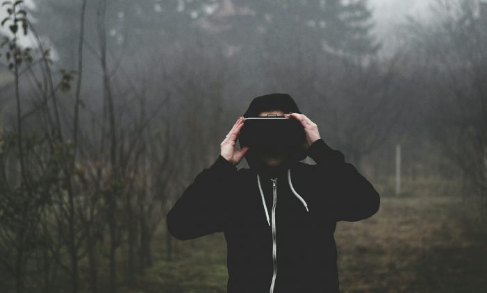 Virtuelle Realität – So viel Zeit verbringen deutsche im Internet