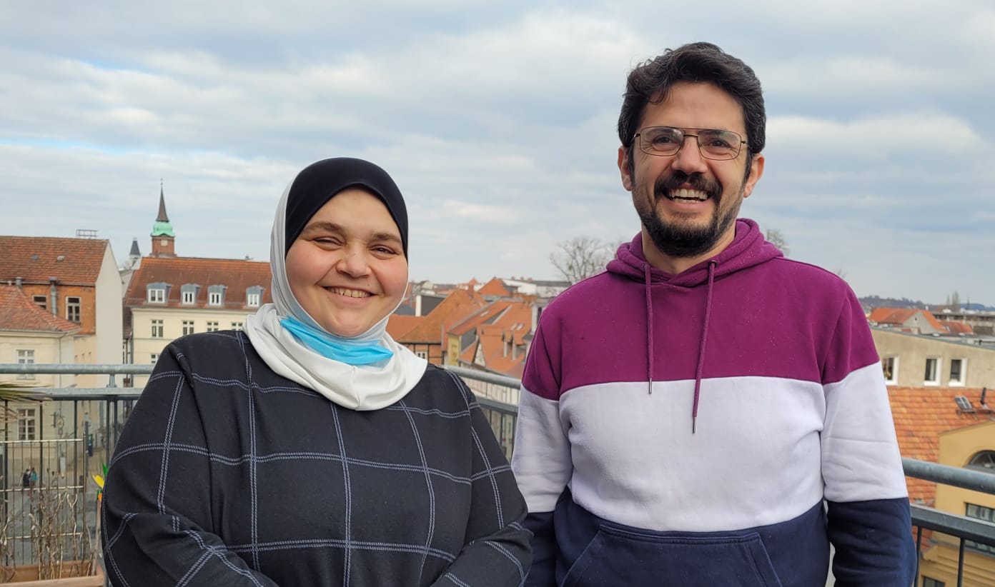 Podcast – Hilfe für die Menschen in und aus der Ukraine – Ghadia Ranah und Asem Alsayjare sind sofort dabei