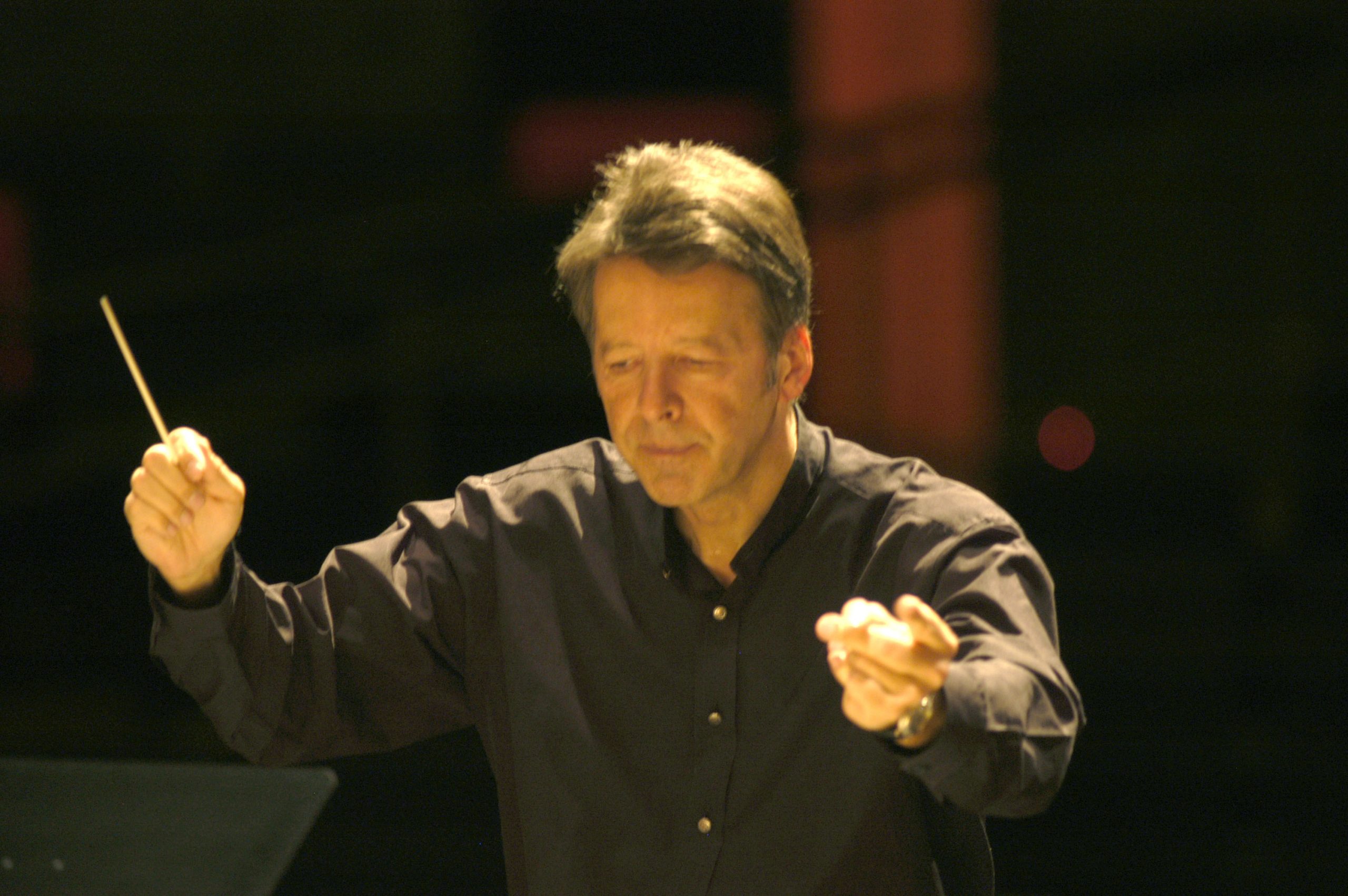 Komponist Peter Ruzicka leitet 5. Sinfoniekonzert in der kommenden Woche