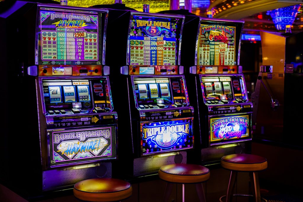 Blick in ein Casino - Spielsucht 