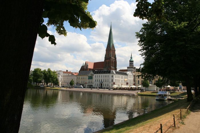 Schiedsstelle der Stadt Schwerin bietet Beratungsangebote zur Schlichtung von Streitigkeiten