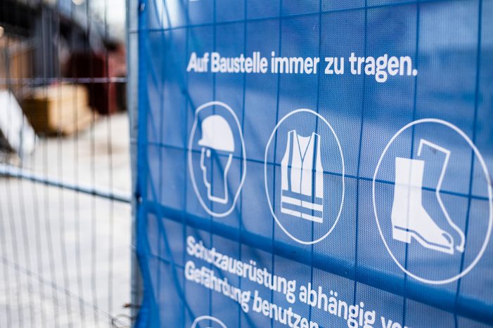 IG BAU fordert verstärkte Maßnahmen für sichere Baustellen in Schwerin