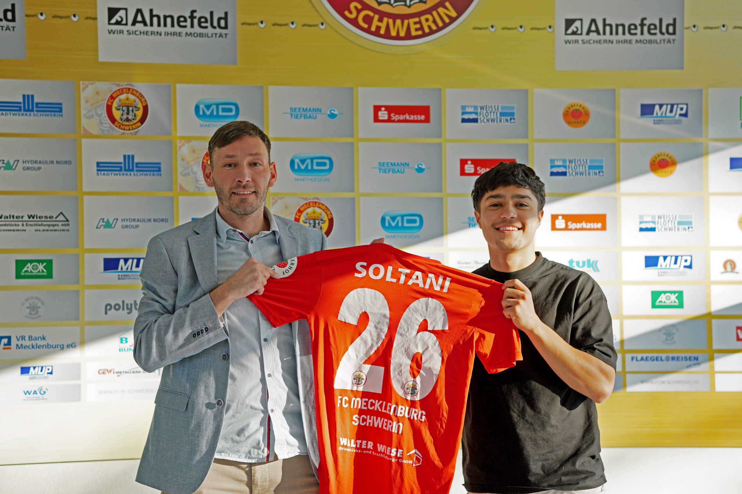 Mo Soltani wechselt vom FC Mecklenburgs U19 ins Herrenteam