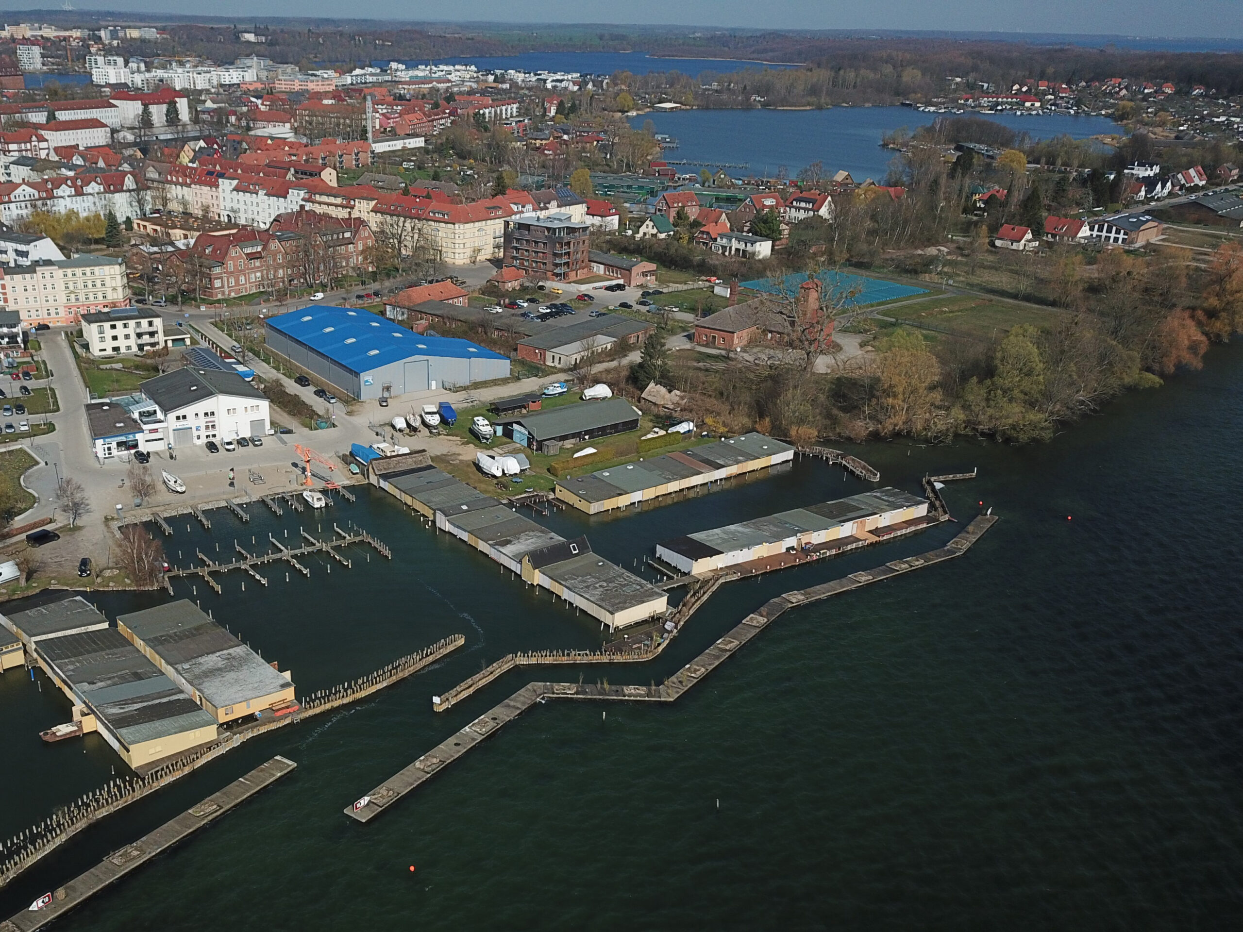 Baubeginn im Februar: Sanierung des Uferweges am Schweriner See 