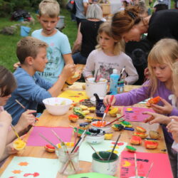 Kreativ- und Mitmachangebote in den Ferien im Mueßer Freilichtmuseum. Foto: Fred-Ingo Pahl