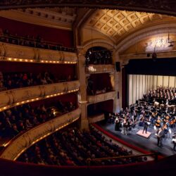 Blick in das Mecklenburgische Staatstheater